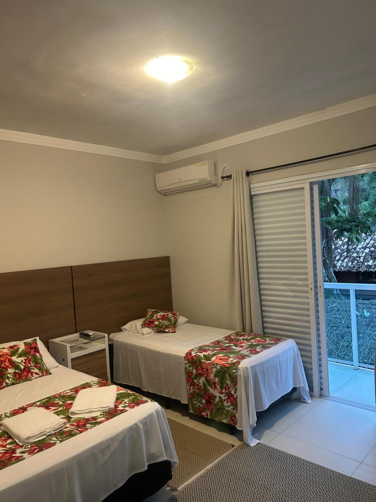 Residencial Camburya Hotel Camburi  Eksteriør billede